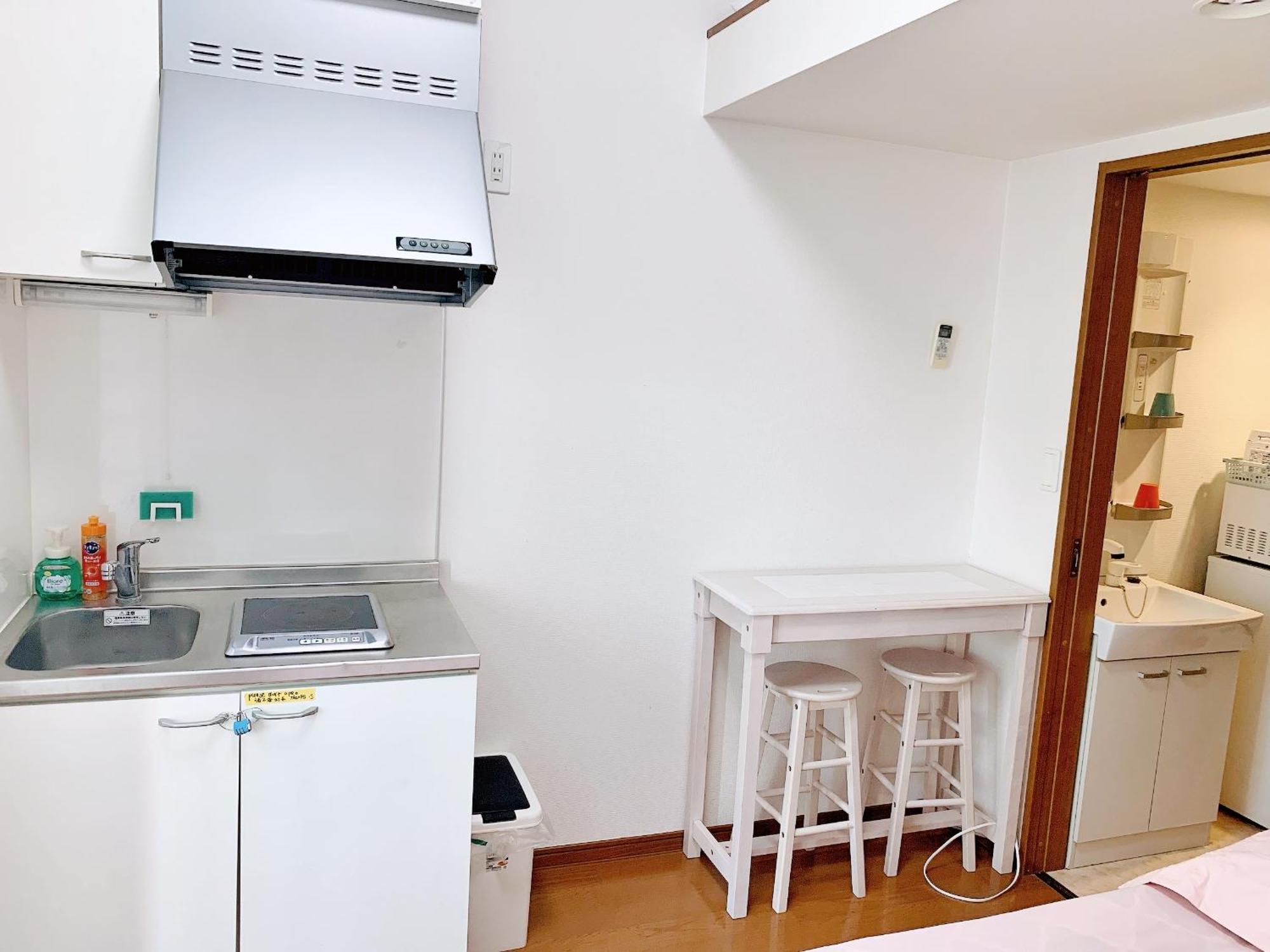 Ikebukuro Center! Ikebukuro 6min Walk!池袋中心地带! 池袋车站步行6分!loft阁楼!公寓干湿分离! 智能马桶! 高速无限制网路! 103 Tokio