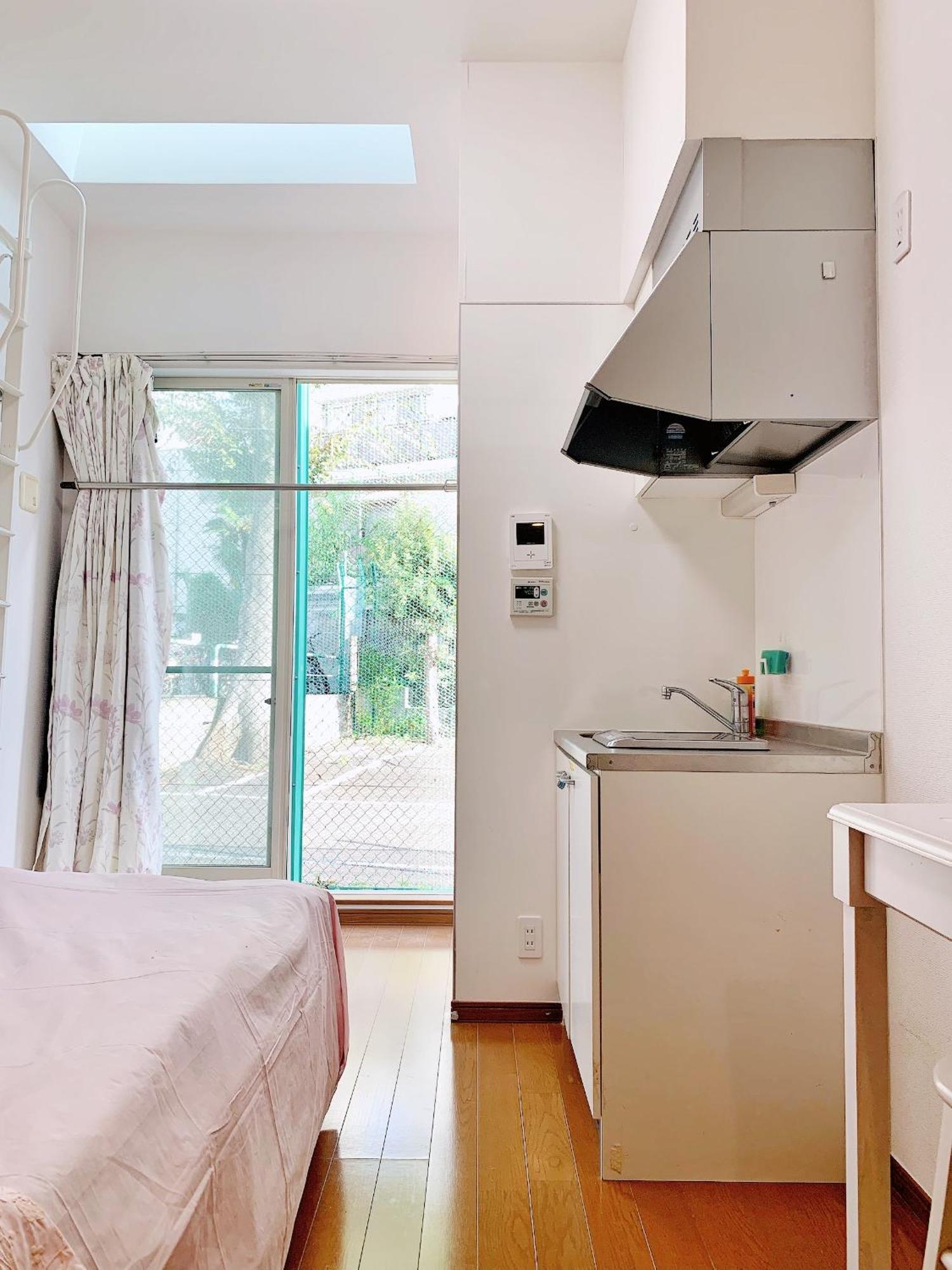 Ikebukuro Center! Ikebukuro 6min Walk!池袋中心地带! 池袋车站步行6分!loft阁楼!公寓干湿分离! 智能马桶! 高速无限制网路! 103 Tokio